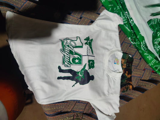 Boys Jashn-e-Azadi Patriotic Dress (8–12 yrs) — Green & White Outfit / لڑکوں کا جشنِ آزادی ڈریس 8-12 سال